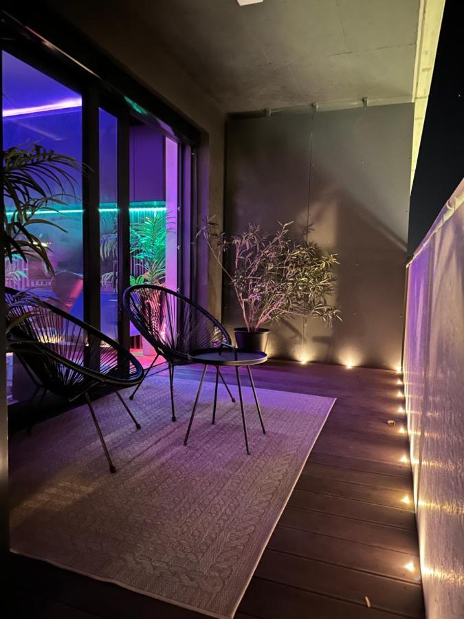 Skyline Elegance With Free Parking Bratislava Exterior foto