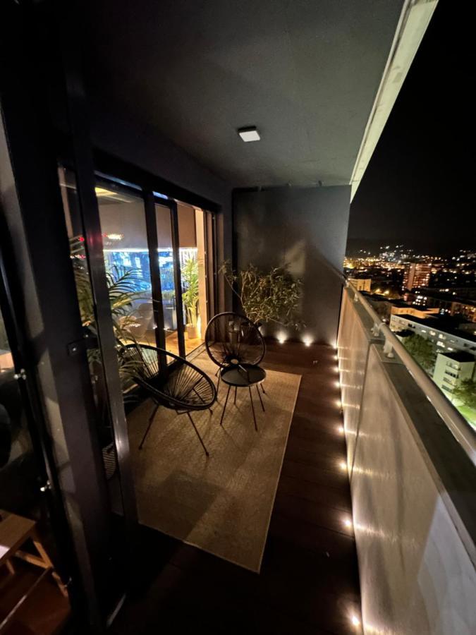 Skyline Elegance With Free Parking Bratislava Exterior foto